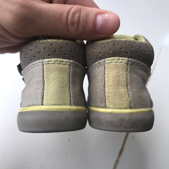 Clarks Shoes Clarks Gray Baby Boy High Top Sneakers Size 45 Poshmark